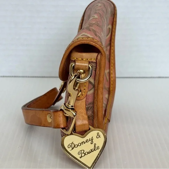 Dooney & Bourke Signature Logo Pouch Orange Leather Wristlet - Picture 3 of 12